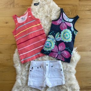 Summer bundle, size XS or 5 girls
